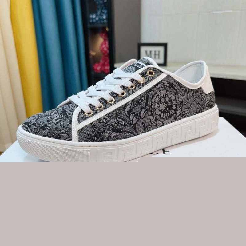 Givenchy Sneakers